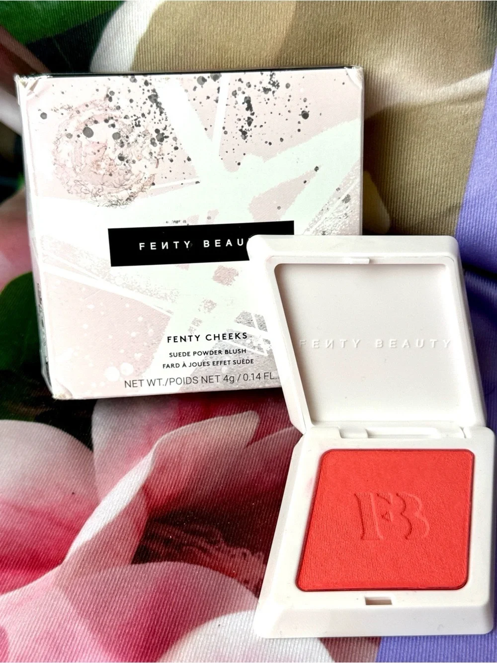 Fenty Beauty Large Suede Powder Blush Lolly Poppy